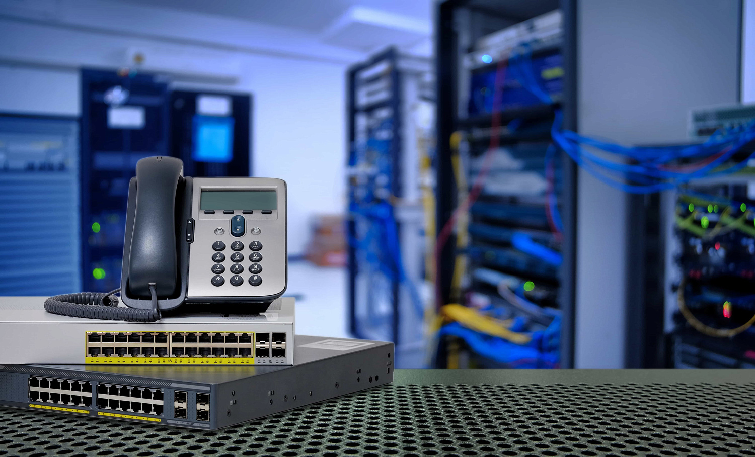 МФЦ – Модернизация системы IP-телефонии, переход с Avaya IP Office.
