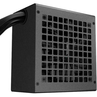 Блок питания Deepcool PF700 80+ (700W, 6xSATA, 2xMOLEX, 4xPCI-E(6+2), 120mm, APFC, 80+)